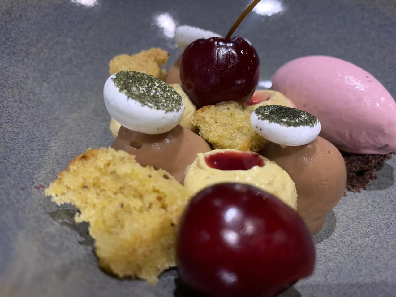 Chocolate, raspberry & rooibos